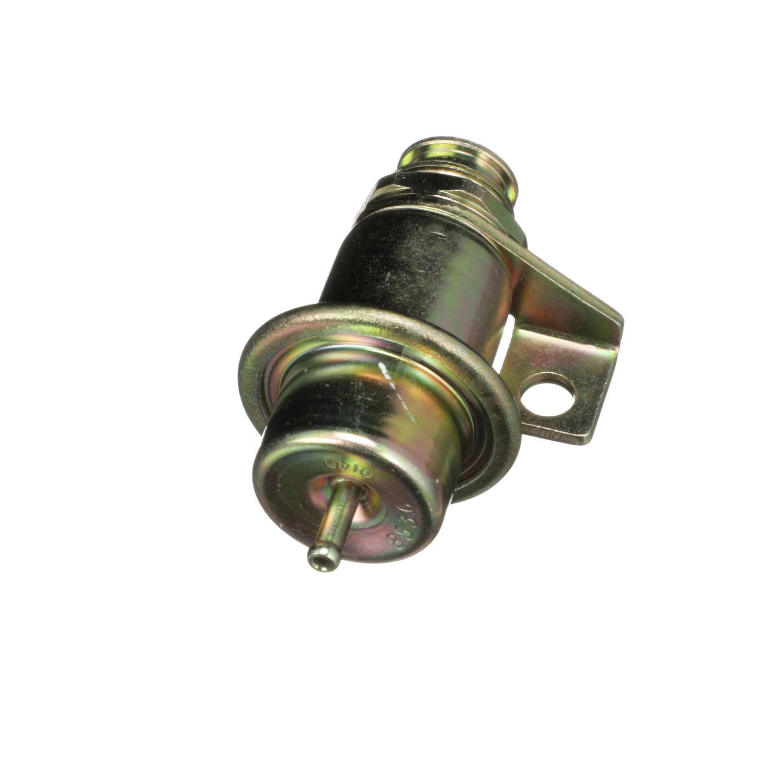 Standard Motor Products PR216 - Fuel Injection Pressure Regulator Standard Motor Products PR216 Fuel Injection Pressure Regulator product image 1 of 6