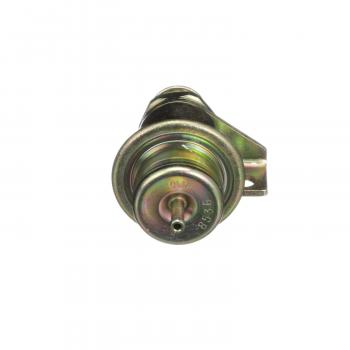 1996 Buick Skylark Fuel Injection Pressure Regulator Standard Motor Products PR216 image 2 of 4