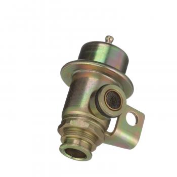 2005 GMC Envoy XL Fuel Injection Pressure Regulator Standard Motor Products PR233 image 1 of 4