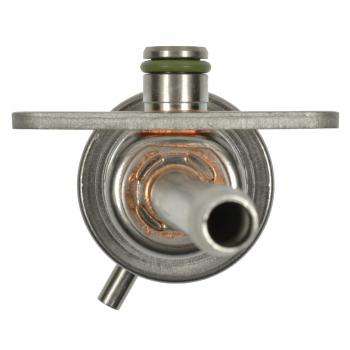2007 Lexus LX470 Fuel Injection Pressure Regulator Standard Motor Products PR238 image 2 of 3
