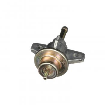 1999 Isuzu Oasis Fuel Injection Pressure Regulator Standard Motor Products PR243 image 1 of 4
