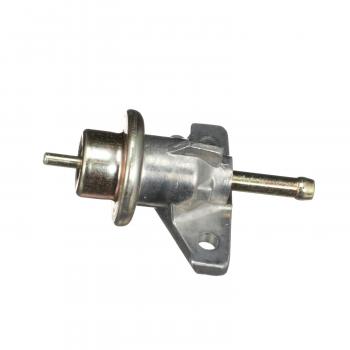 1999 Isuzu Oasis Fuel Injection Pressure Regulator Standard Motor Products PR243 image 4 of 4