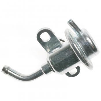 2000 Mitsubishi Mirage Fuel Injection Pressure Regulator Standard Motor Products PR247 image 2 of 3