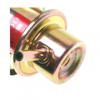 1999 Mitsubishi Diamante Fuel Injection Pressure Regulator Standard Motor Products PR250 image 1 of 3