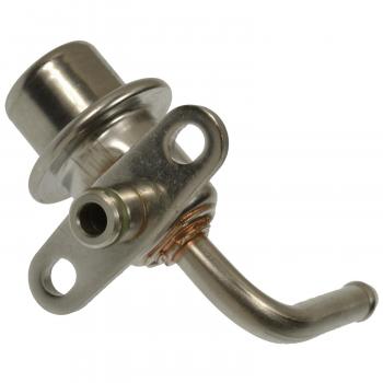 2002 Mazda Miata Fuel Injection Pressure Regulator Standard Motor Products PR251 image 1 of 3
