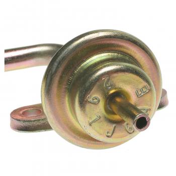 1989 Acura Integra Fuel Injection Pressure Regulator Standard Motor Products PR268 image 1 of 3