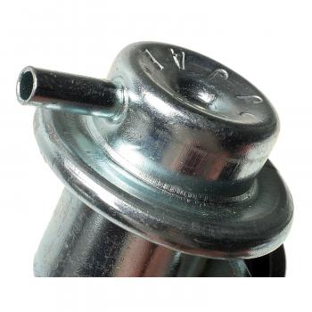 1996 Mitsubishi Montero Fuel Injection Pressure Regulator Standard Motor Products PR274 image 2 of 3