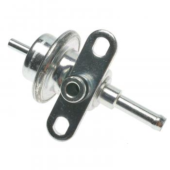 2003 Suzuki XL-7 Fuel Injection Pressure Regulator Standard Motor Products PR277 image 3 of 3