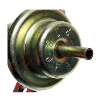 1987 Mazda 626 Fuel Injection Pressure Regulator Standard Motor Products PR30 image 1 of 3
