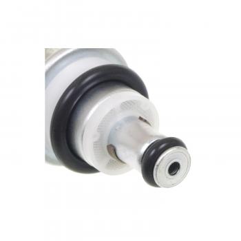 2006 Lexus IS250 Fuel Injection Pressure Regulator Standard Motor Products PR353 image 1 of 3