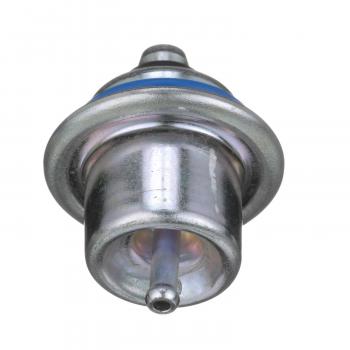 2000 GMC Yukon Fuel Injection Pressure Regulator Standard Motor Products PR359 image 2 of 4