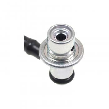 2005 Toyota RAV4 Fuel Injection Pressure Regulator Standard Motor Products PR366 image 2 of 3