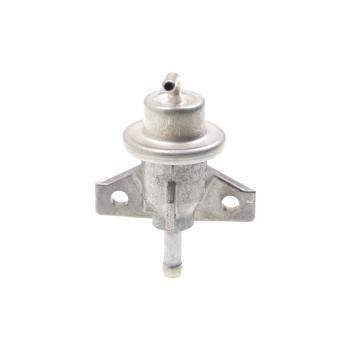 2005 Honda S2000 Fuel Injection Pressure Regulator Standard Motor Products PR371 image 3 of 3