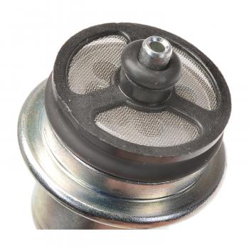 1999 Oldsmobile Aurora Fuel Injection Pressure Regulator Standard Motor Products PR375 image 1 of 3