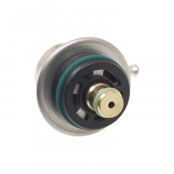 2004 Cadillac CTS Fuel Injection Pressure Regulator Standard Motor Products PR378 image 1 of 3