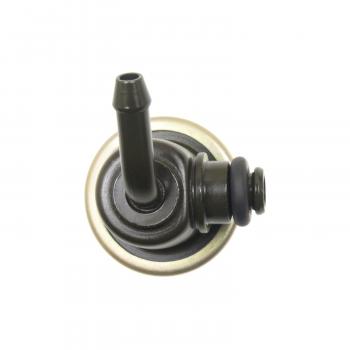 2006 Kia Optima Fuel Injection Pressure Regulator Standard Motor Products PR390 image 2 of 3