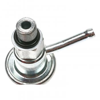 1985 Toyota Celica Fuel Injection Pressure Regulator Standard Motor Products PR41 image 3 of 3