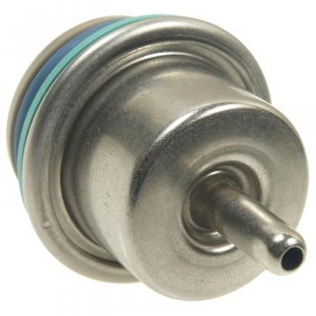 2008 Cadillac BLS Fuel Injection Pressure Regulator Standard Motor Products PR453 image 3 of 3