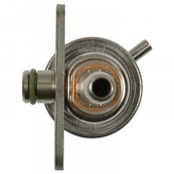 1999 Subaru Legacy Fuel Injection Pressure Regulator Standard Motor Products PR464 image 2 of 3