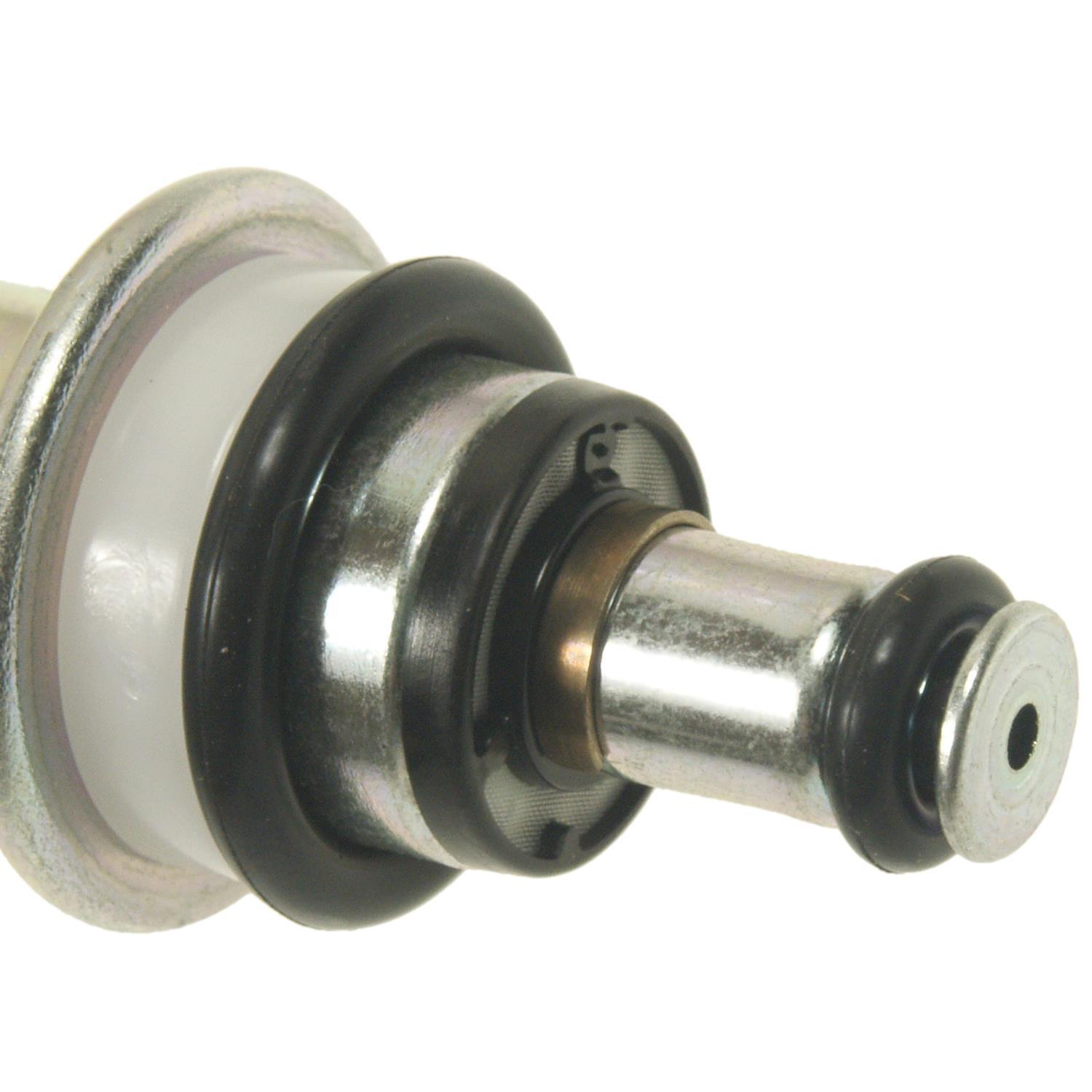 Standard Motor Products PR474 - Fuel Injection Pressure Regulator Standard Motor Products PR474 Fuel Injection Pressure Regulator product image 1 of 3