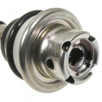 2012 Honda Insight Fuel Injection Pressure Regulator Standard Motor Products PR504 image 3 of 3