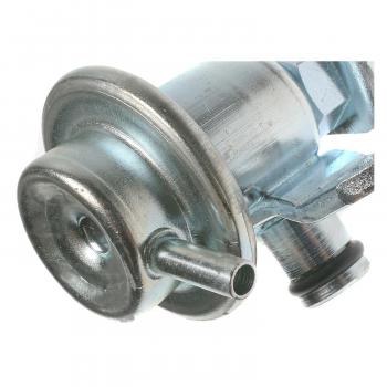 1990 Toyota Tercel Fuel Injection Pressure Regulator Standard Motor Products PR51 image 1 of 3