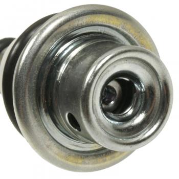 2016 Kia Forte Fuel Injection Pressure Regulator Standard Motor Products PR510 image 3 of 3