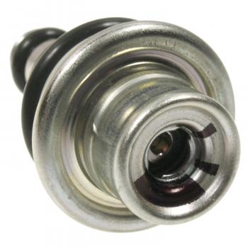 2005 Acura TSX Fuel Injection Pressure Regulator Standard Motor Products PR514 image 3 of 3