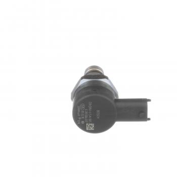 2017 Ford F650 Fuel Injection Pressure Regulator Right Standard Motor Products PR542 image 2 of 4