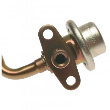 1994 Infiniti G20 Fuel Injection Pressure Regulator Standard Motor Products PR55 image 3 of 3