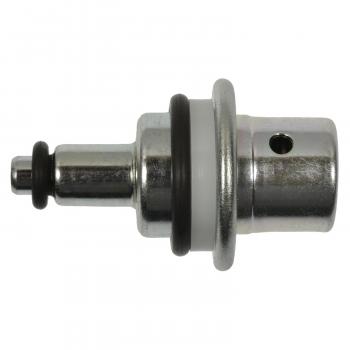 2013 Hyundai Tucson Fuel Injection Pressure Regulator Standard Motor Products PR554 image 2 of 3