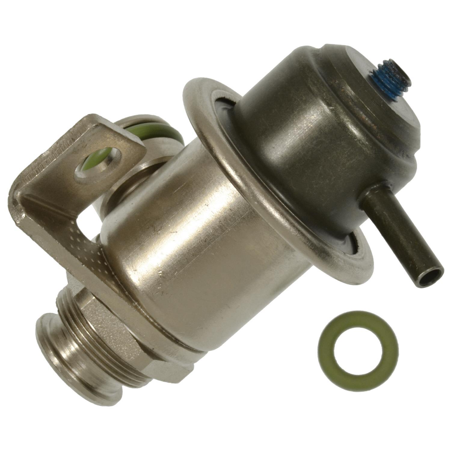 Standard Motor Products PR556 - Fuel Injection Pressure Regulator Standard Motor Products PR556 Fuel Injection Pressure Regulator product image 3 of 3