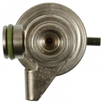 1995 Chevrolet Corvette Fuel Injection Pressure Regulator Standard Motor Products PR559 image 2 of 3