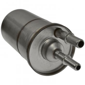 2000 Saturn SC2 Fuel Filter and Pressure Regulator Assembly Standard Motor Products PR565 image 1 of 3