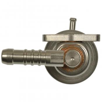 1999 Volkswagen Jetta Fuel Injection Pressure Regulator Standard Motor Products PR570 image 2 of 3