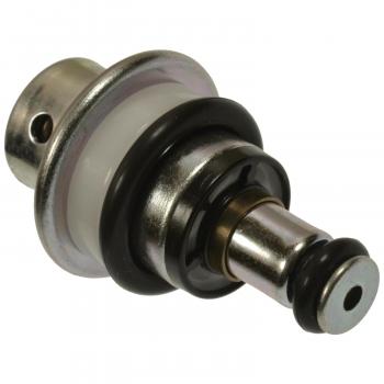 2007 Honda CR-V Fuel Injection Pressure Regulator Standard Motor Products PR585 image 1 of 3
