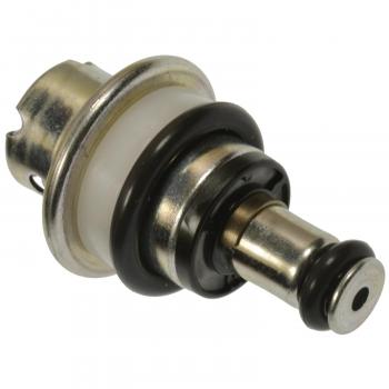 2019 Honda Fit Fuel Injection Pressure Regulator Standard Motor Products PR586 image 1 of 3