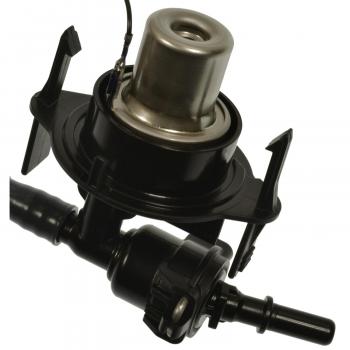 2018 Audi S8 Fuel Injection Pressure Regulator Standard Motor Products PR594 image 1 of 4