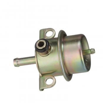 1993 Volkswagen Cabriolet Fuel Injection Pressure Regulator Standard Motor Products PR60 image 4 of 4