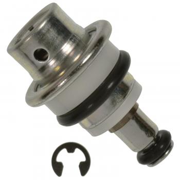 2018 Fiat 124 Spider Fuel Injection Pressure Regulator Standard Motor Products PR602 image 2 of 3