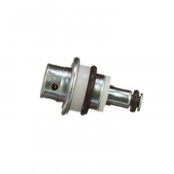 2018 Mazda 3 Fuel Injection Pressure Regulator Standard Motor Products PR621 image 4 of 4