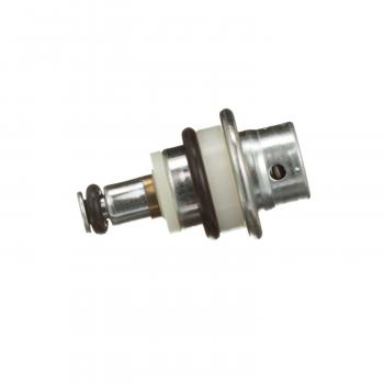 2015 Mazda CX-9 Fuel Injection Pressure Regulator Standard Motor Products PR624 image 3 of 4