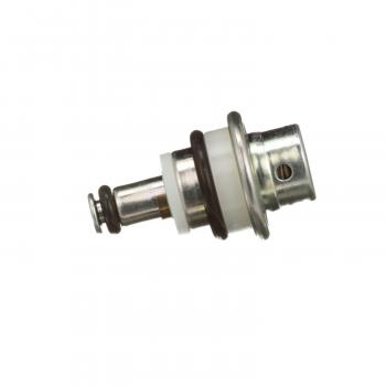 2016 Scion iA Fuel Injection Pressure Regulator Standard Motor Products PR628 image 3 of 4