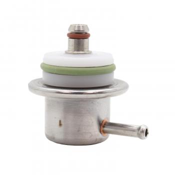 2008 Chevrolet Astra Fuel Injection Pressure Regulator Standard Motor Products PR636 image 3 of 3