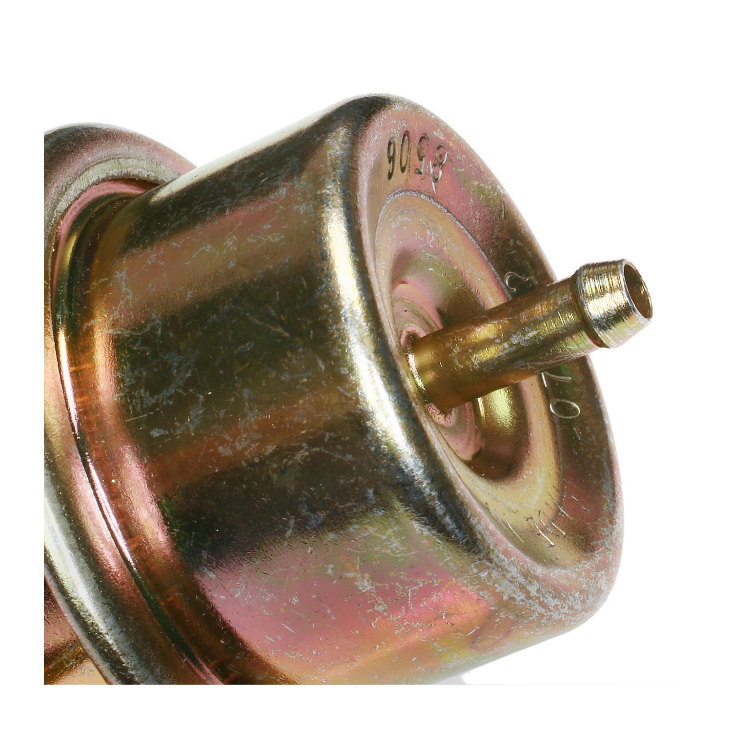 Standard Motor Products PR7 Fuel Injection Pressure Regulator product image 1 of 3