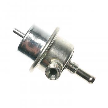 1981 BMW 633CSi Fuel Injection Pressure Regulator Standard Motor Products PR72 image 2 of 3