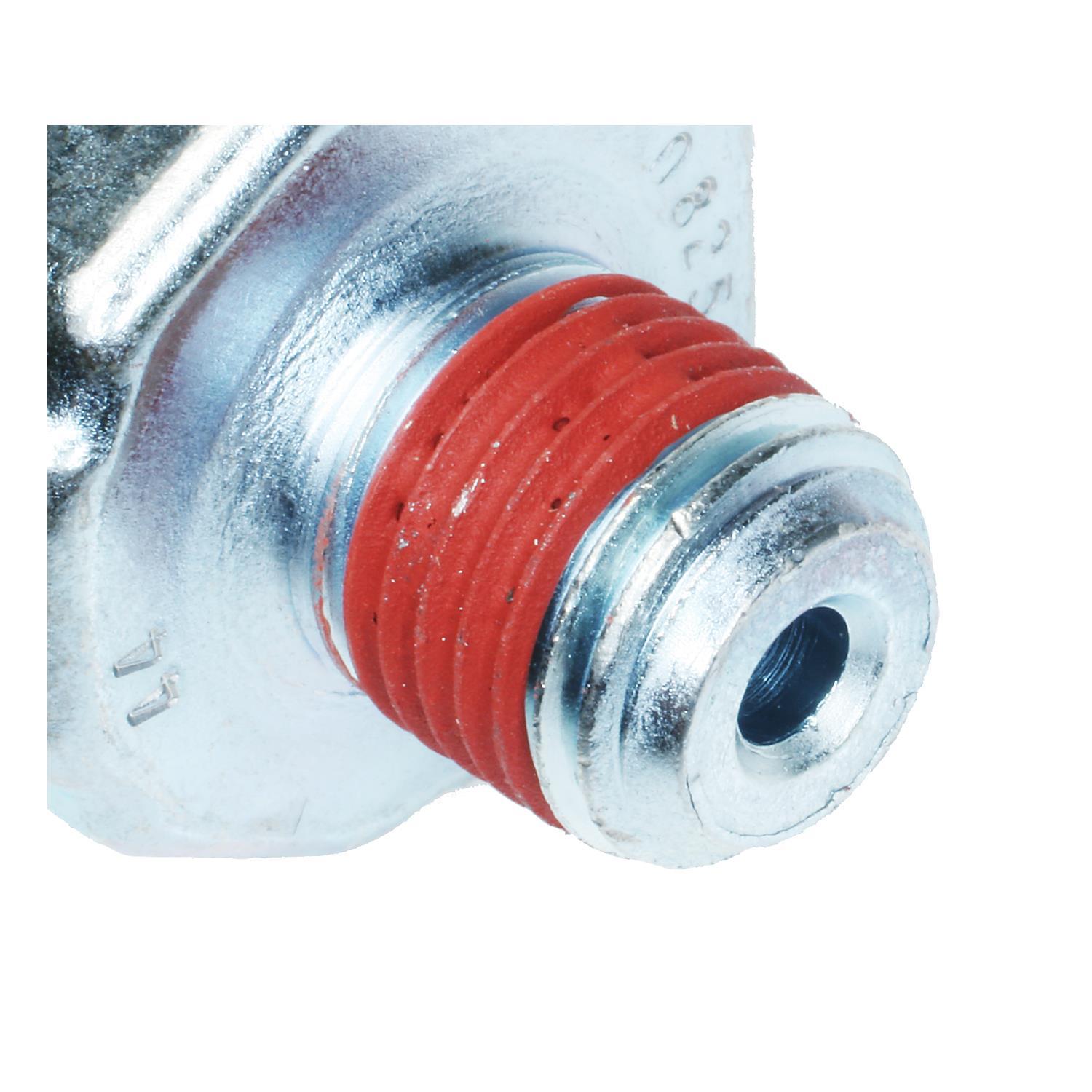 Standard Motor Products PS130 Engine Oil Pressure Switch product image 1 of 3