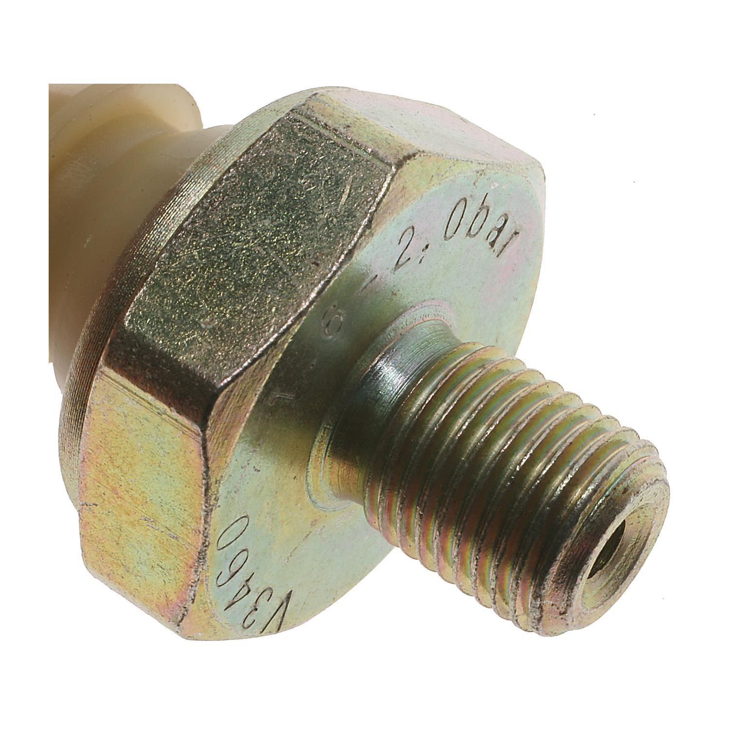 Standard Motor Products PS163 - Engine Oil Pressure Switch Standard Motor Products PS163 Engine Oil Pressure Switch product image 1 of 3
