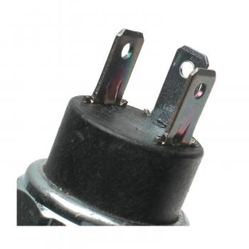 1983 Oldsmobile Firenza Engine Oil Pressure Switch Standard Motor Products PS179 image 1 of 3