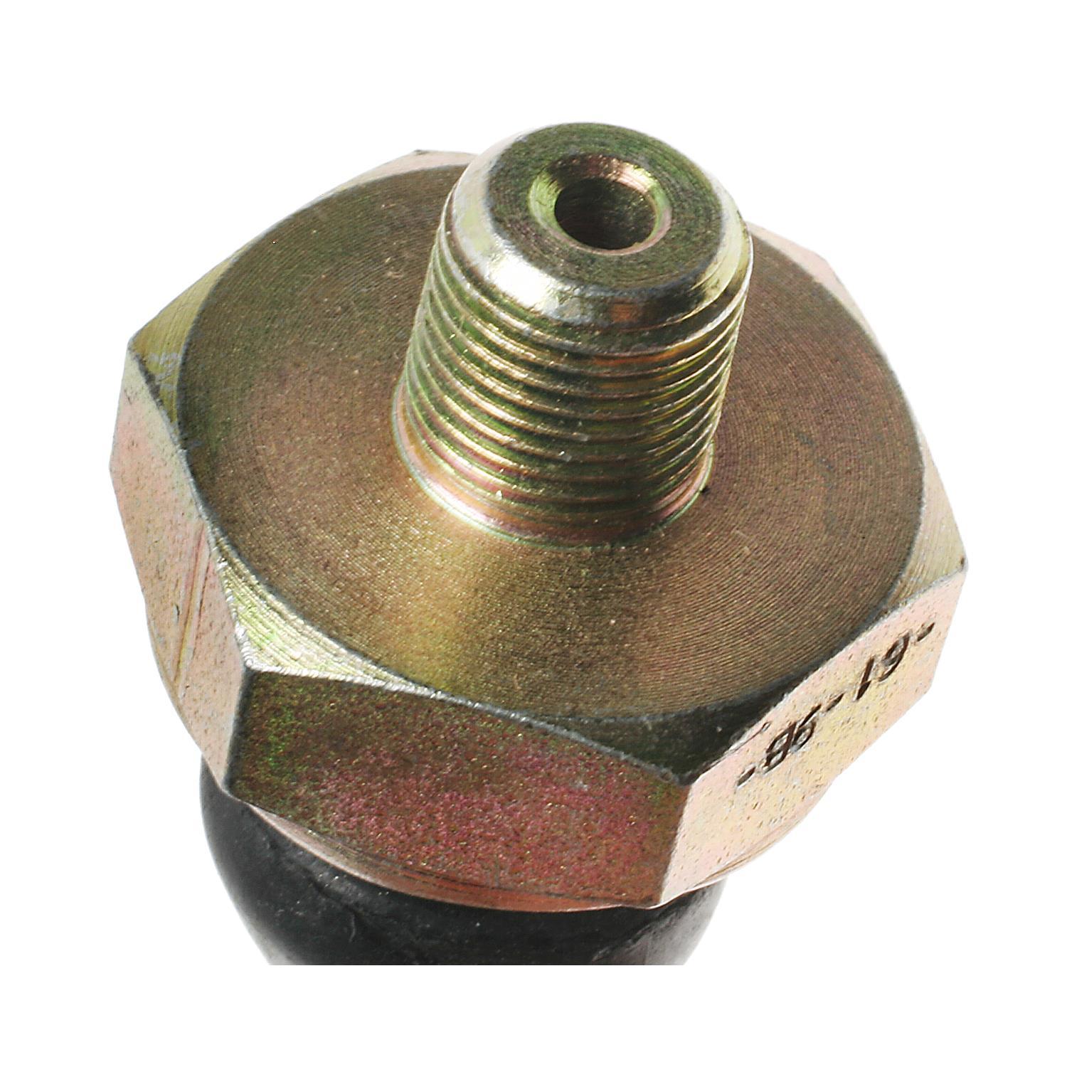 Standard Motor Products PS184 Engine Oil Pressure Switch product image 1 of 3